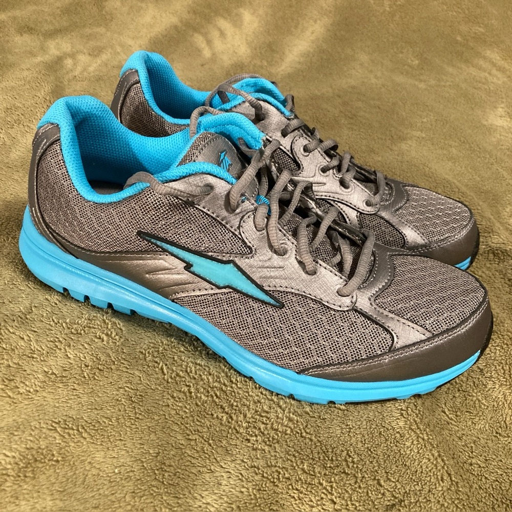 NIB Avia Vintage 90s Running Sneakers Gray Blue Size 9.5M